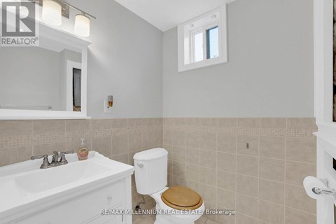 LOWER - 99 WILLIS ROAD 1 Apartment for Rent