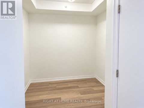 607 - 111 WORSLEY STREET 2 Beds Apartment for Rent