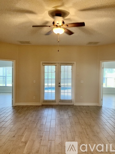 1913 Magical Lane 4 Beds Single Family Home for Rent - Photo gallery 3