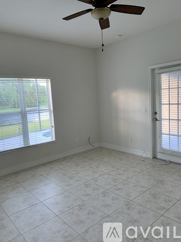 1913 Magical Lane 4 Beds Single Family Home for Rent - Photo gallery 4