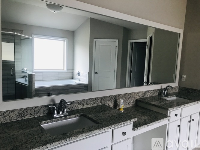 4140 Gold Hill Ln 5 Beds Single Family Home for Rent - Photo gallery 4