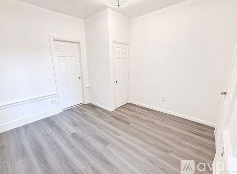 952 Saint Marks Ave 2 Beds Apartment for Rent