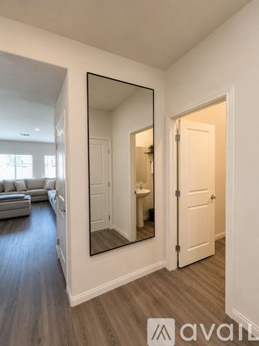7397 Cooper Cv Dr 4 Beds Single Family Home for Rent - Photo gallery 5