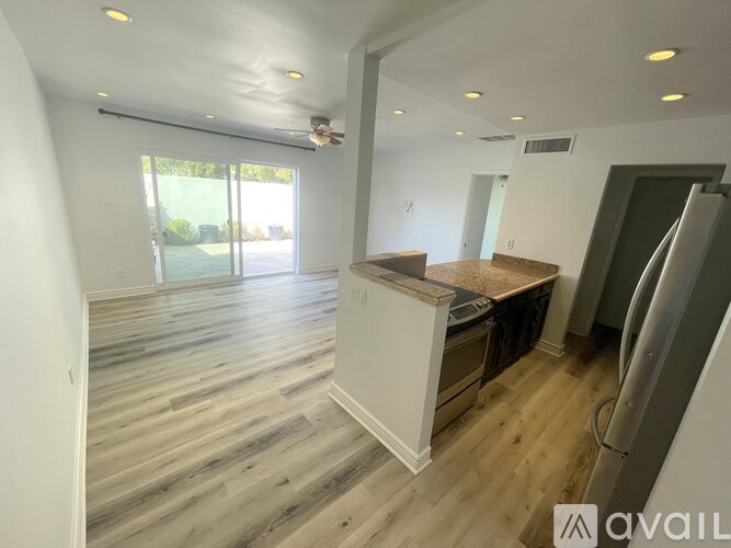 8572 East Indian School Road 1 Single Family Home for Rent - Photo gallery 2