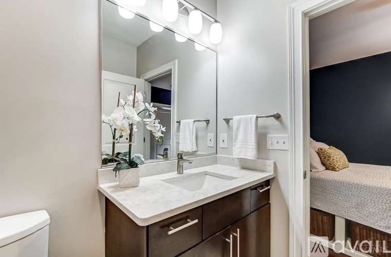 406 Stanley Avenue 2 Beds Single Family Home for Rent - Photo gallery 4