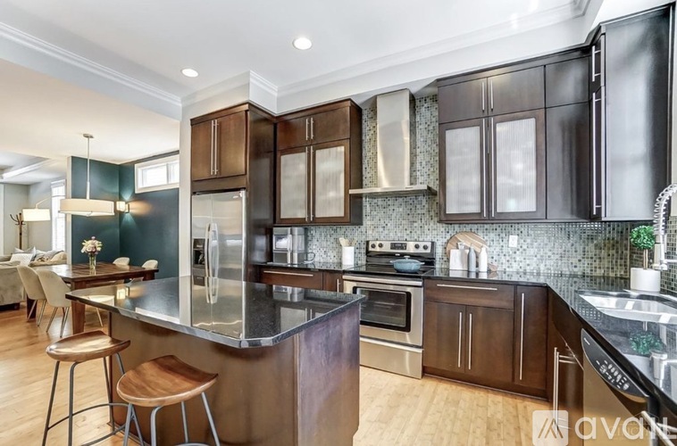 406 Stanley Avenue 2 Beds Single Family Home for Rent - Photo gallery 5