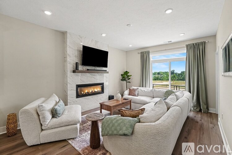 6403 Coverage Ct 4 Beds Townhouse for Rent - Photo gallery 3