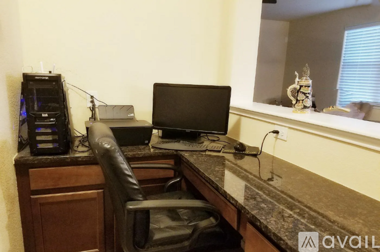 8427 Loska Green 3 Beds Single Family Home for Rent - Photo gallery 5
