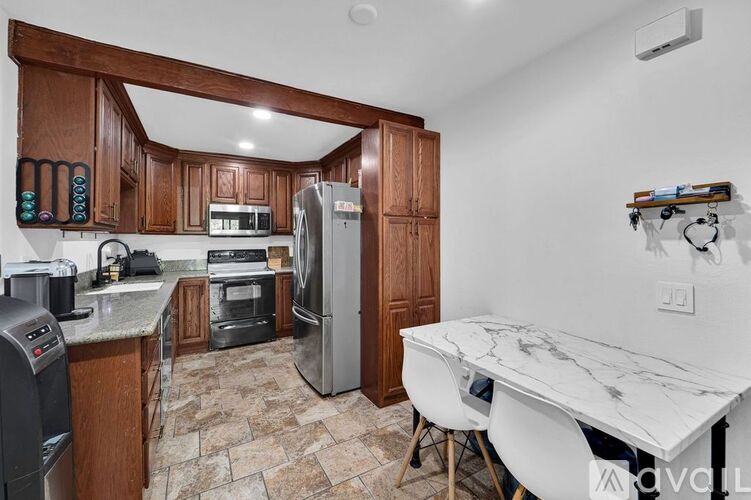 1256 Patricia Ave 2 Beds Apartment for Rent - Photo gallery 3