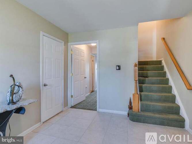 44147 Paget Terrace 3 Beds Townhouse for Rent - Photo gallery 2