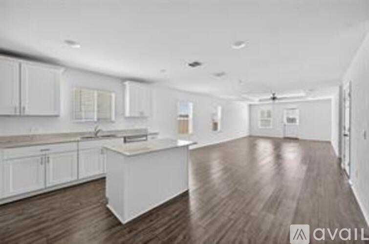 4417 Benham Dr 3 Beds Single Family Home for Rent - Photo gallery 2