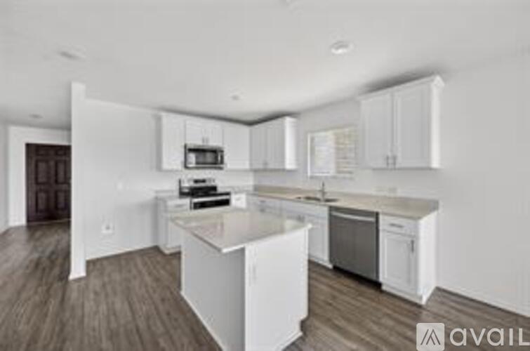 4417 Benham Dr 3 Beds Single Family Home for Rent - Photo gallery 5