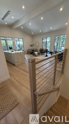 395 Nob Hill Drive 5 Beds Single Family Home for Rent - Photo gallery 2