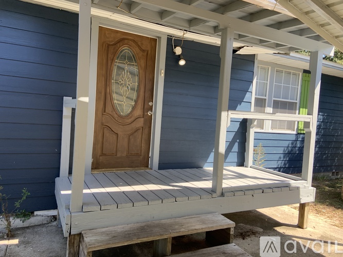 112 Milton Rd 3 Beds Single Family Home for Rent - Photo gallery 3