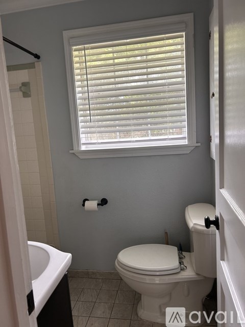 112 Milton Rd 3 Beds Apartment for Rent