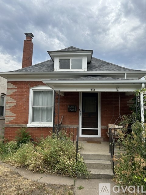 63 North Pennsylvania Street 2 Beds Apartment for Rent