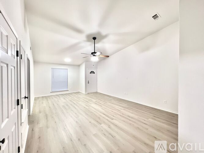 120 South Mc Kown Avenue 3 Beds Townhouse for Rent - Photo gallery 4