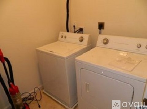 6205 Addison Dr 3 Beds Apartment for Rent