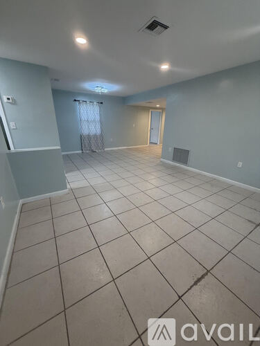 1501 Fuller St 3 Beds Apartment for Rent - Photo gallery 4