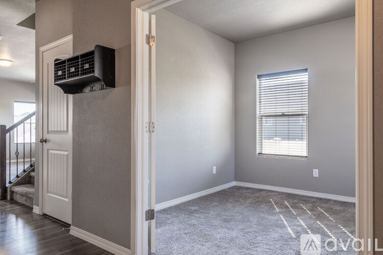 8245 Graphite Drive 3 Beds Single Family Home for Rent - Photo gallery 4