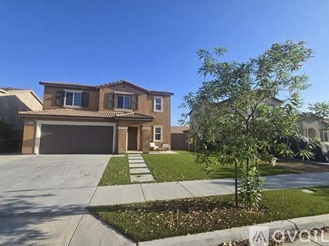 1231 Memorial Ave 3 Beds Apartment for Rent