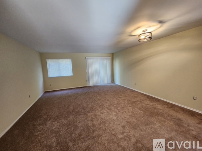 60 Wolfpit Avenue 2 Beds Townhouse for Rent - Photo gallery 5