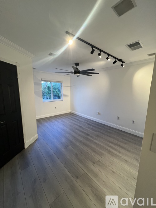 17335 Northwest 67th Place 1 Townhouse for Rent - Photo gallery 5