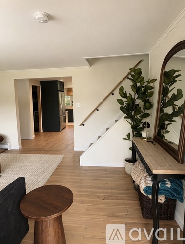 1410 Manorwood Dr 3 Beds Single Family Home for Rent - Photo gallery 4