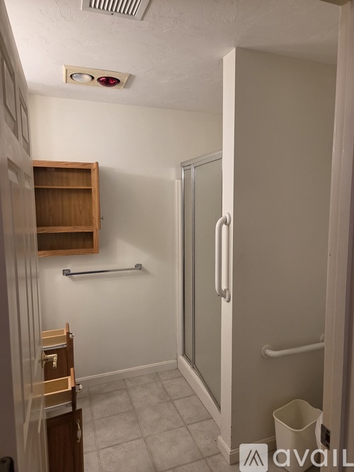 35 Collins Street 2 Beds Condo for Rent - Photo gallery 5