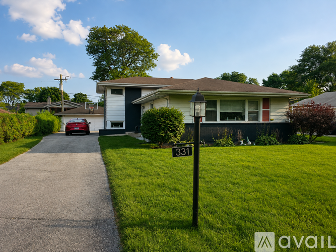 331 E Lake Ave 4 Beds Single Family Home for Rent - Photo gallery 1