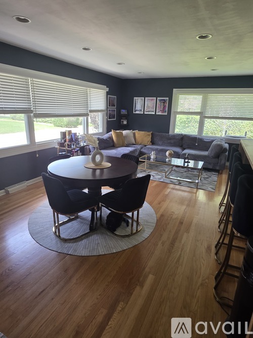 331 E Lake Ave 4 Beds Single Family Home for Rent - Photo gallery 5