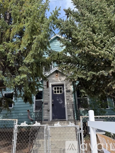 610 Poplar St 3 Beds Single Family Home for Rent - Photo gallery 2