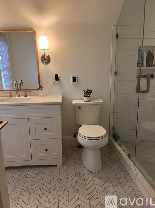 4332 West 219th Street 3 Beds Single Family Home for Rent - Photo gallery 4
