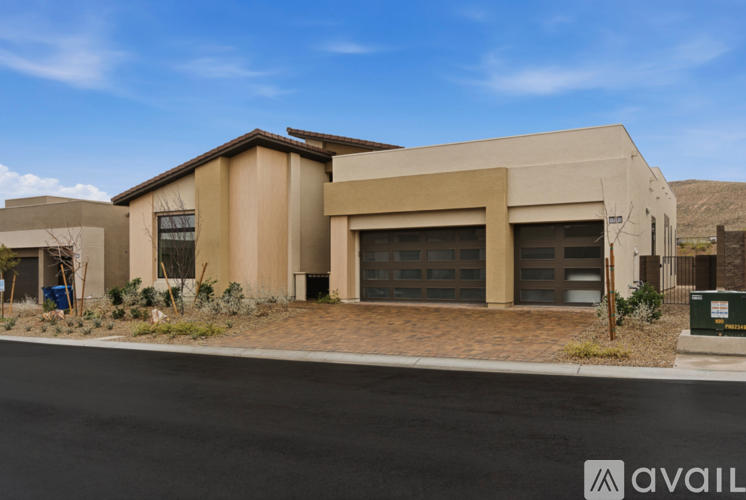 10865 Agate Cliffs Avenue 4 Beds Single Family Home for Rent - Photo gallery 1