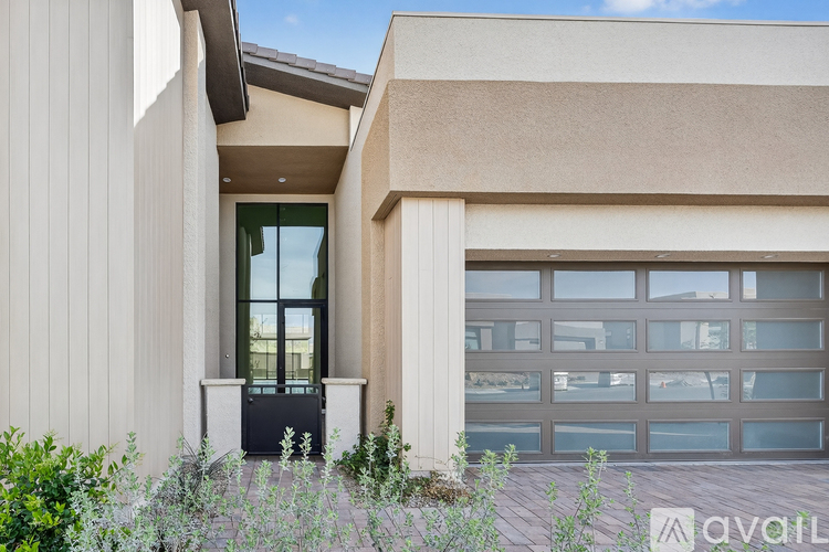 10865 Agate Cliffs Avenue 4 Beds Single Family Home for Rent - Photo gallery 2