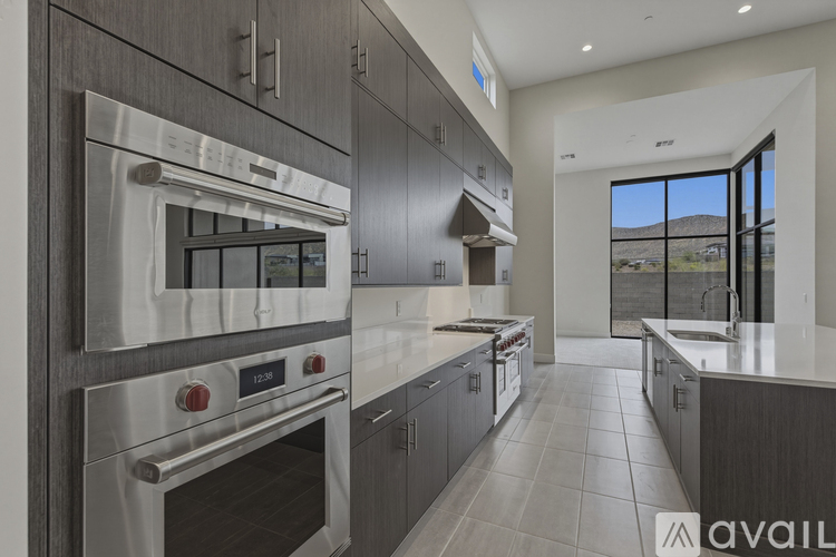 10865 Agate Cliffs Avenue 4 Beds Single Family Home for Rent - Photo gallery 5