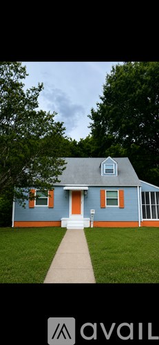 8061 West Glen Road 4 Beds Apartment for Rent