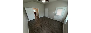 1 Bedroom, 1 Bathroom