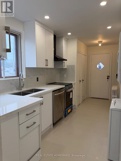 MAIN - 124 GLENCREST BOULEVARD 2 Beds Apartment for Rent