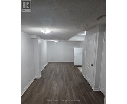 BSMT - 84 ALFONSO CRESCENT E 2 Beds House for Rent - Photo gallery 3