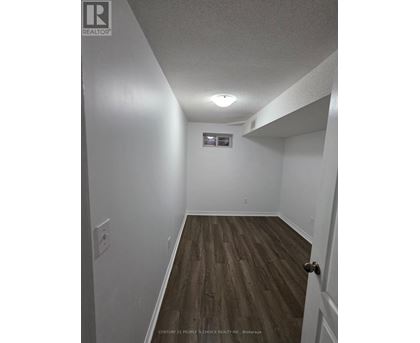 BSMT - 84 ALFONSO CRESCENT E 2 Beds House for Rent - Photo gallery 4