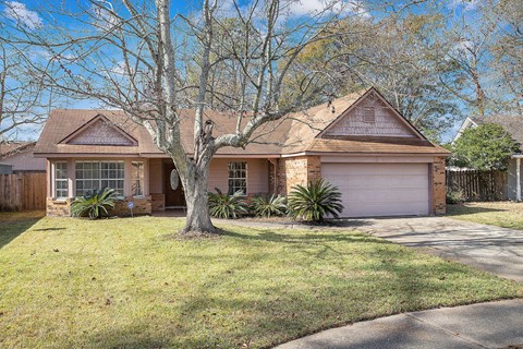1402 Shakespeare Court 4 Beds Apartment for Rent