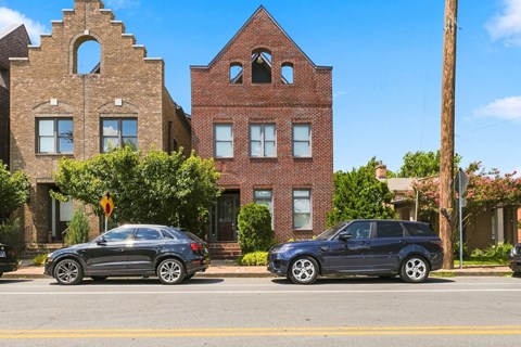 612 Monroe St 3 Beds Apartment for Rent