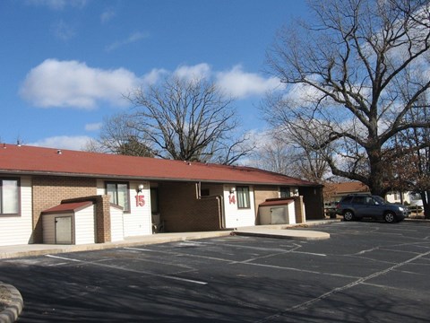 315 North Industrial Park Road 1-2 Beds Apartment for Rent
