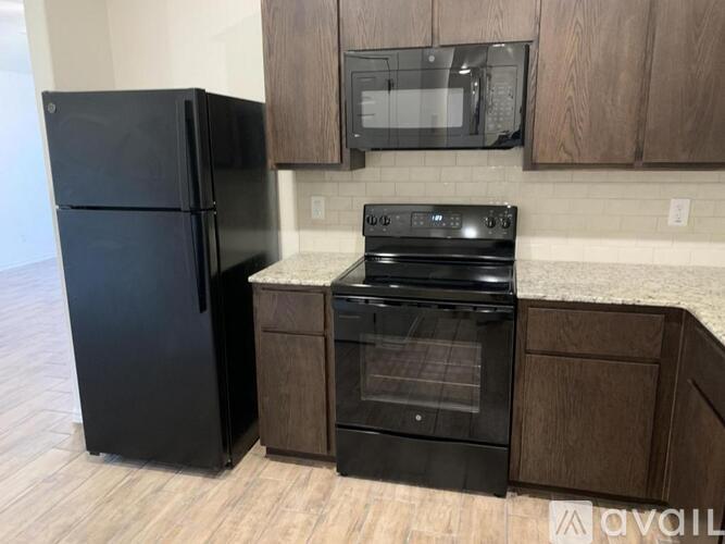 2421 Alterman Drive 3 Beds Condo for Rent - Photo gallery 5