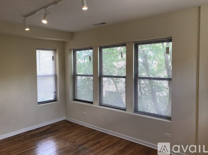 4746 N Sacramento Ave 1 Apartment for Rent - Photo gallery 3