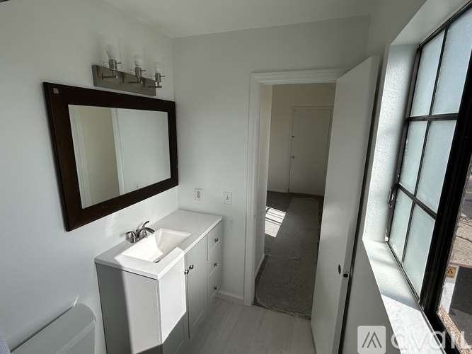 575 E Street 2 Beds Condo for Rent - Photo gallery 5
