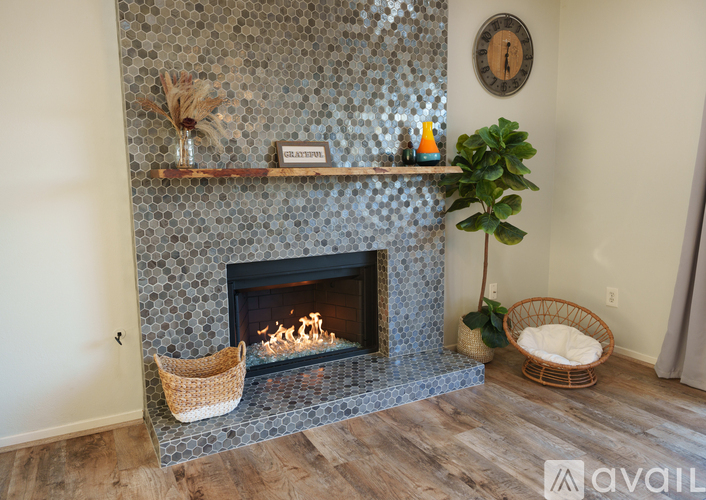 8932 Gateway View Court 4 Beds Single Family Home for Rent - Photo gallery 3