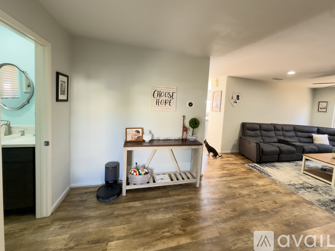 8932 Gateway View Court 4 Beds Single Family Home for Rent - Photo gallery 5