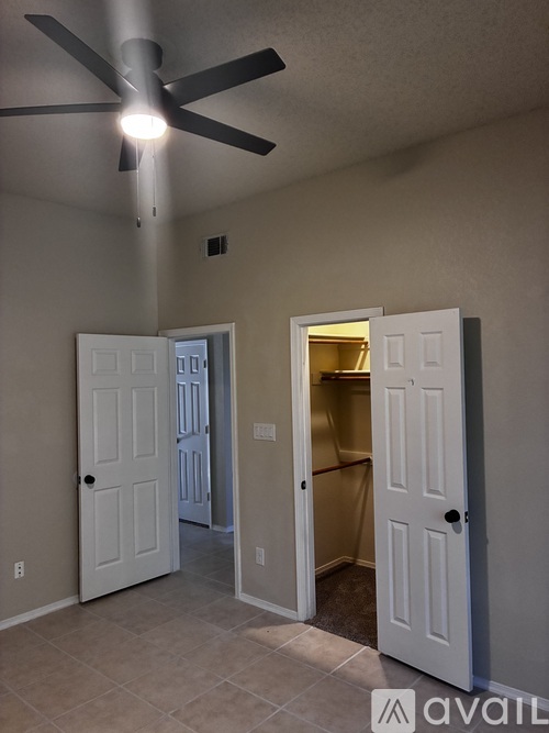 645 Windsong 3 Beds Single Family Home for Rent - Photo gallery 3